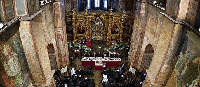 Bei der Gründungssynode der neuen ukrainischen Kirche war auch Staatspräsident Petro Poroschenko anwesend.