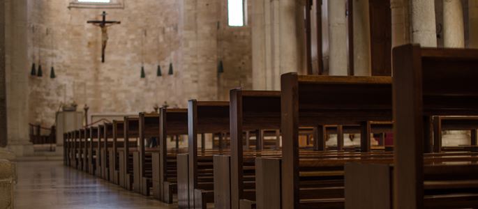 Eine leere Kirche (Symbolbild)